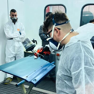 Sagola, en las aulas: formación práctica en Burgos y SagolaSPRAY™ en PFITech